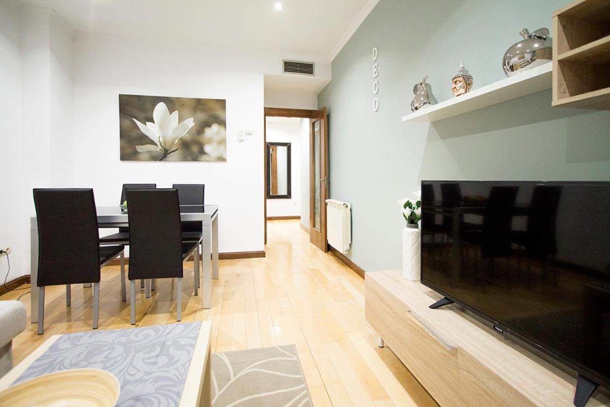 Apartamentos Adelfas Мадрид Екстер'єр фото