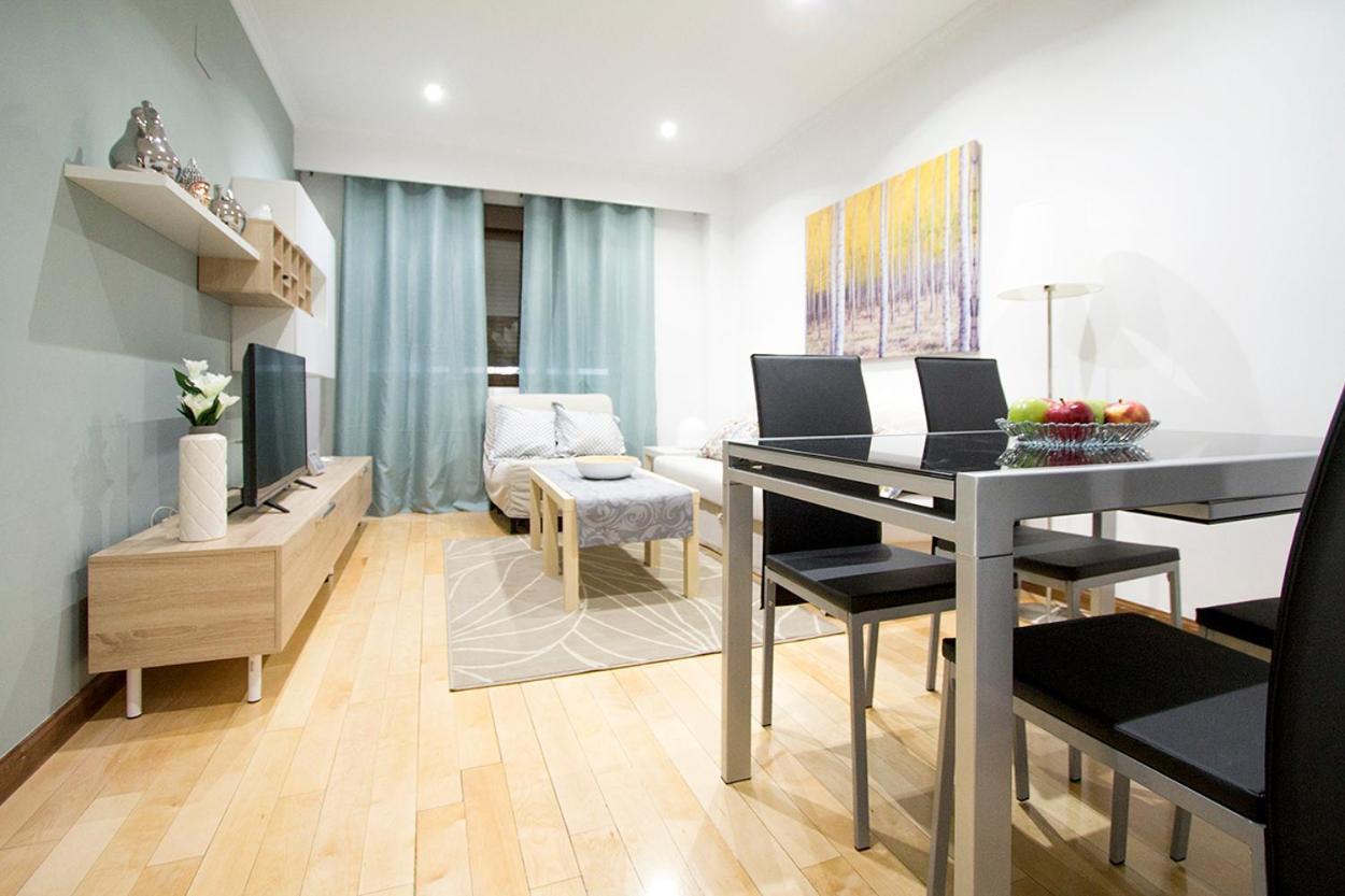 Apartamentos Adelfas Мадрид Екстер'єр фото
