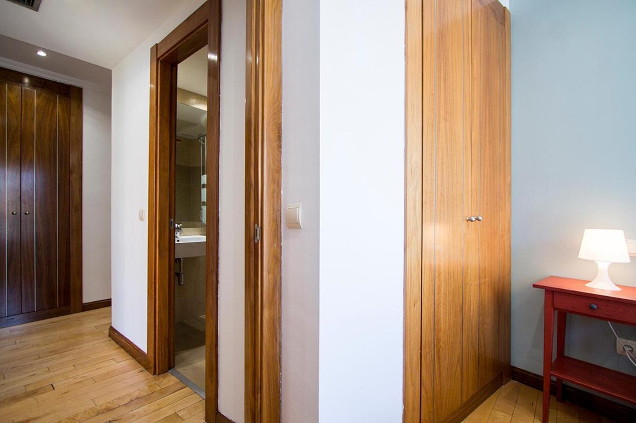 Apartamentos Adelfas Мадрид Екстер'єр фото