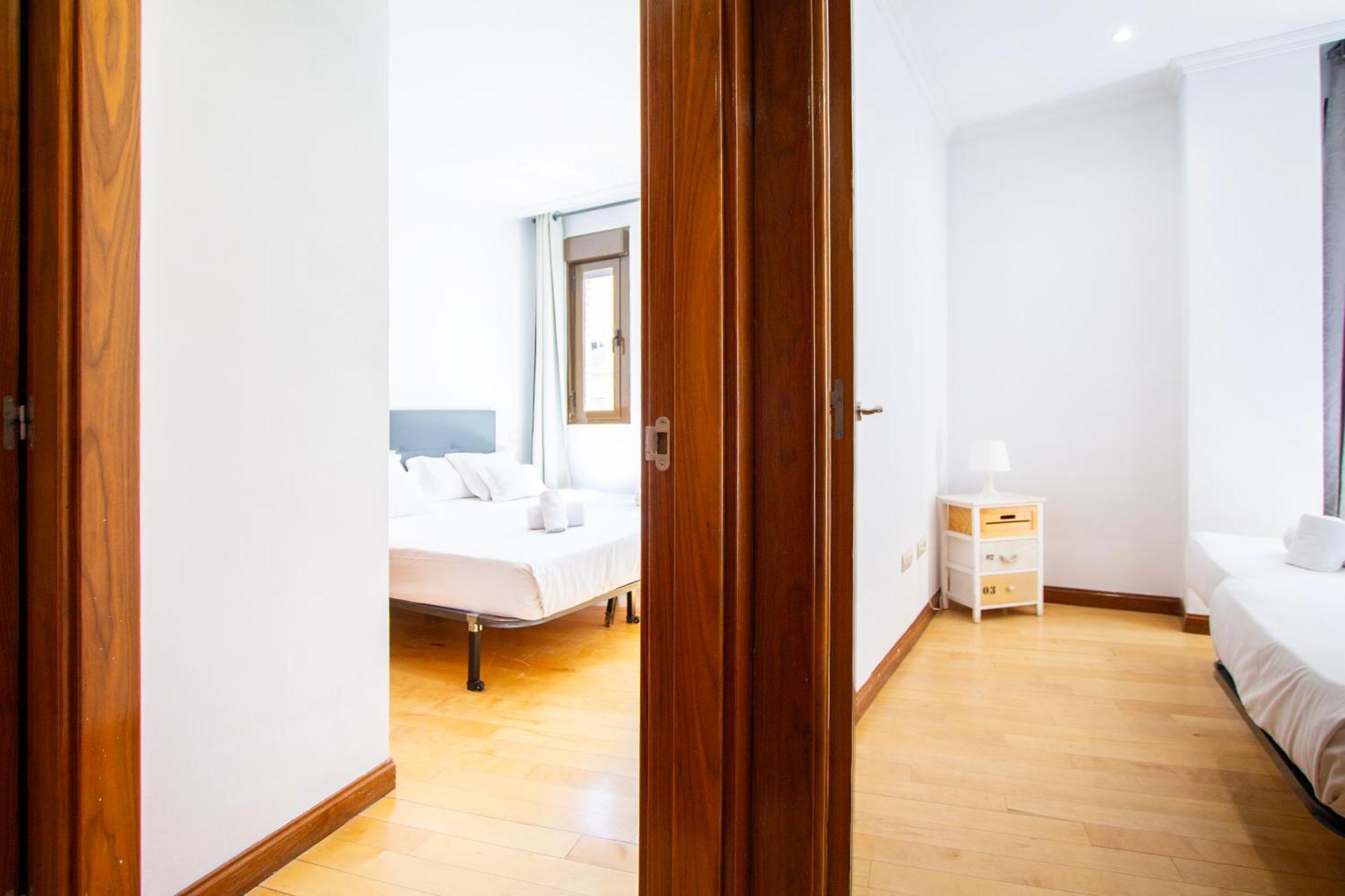 Apartamentos Adelfas Мадрид Екстер'єр фото