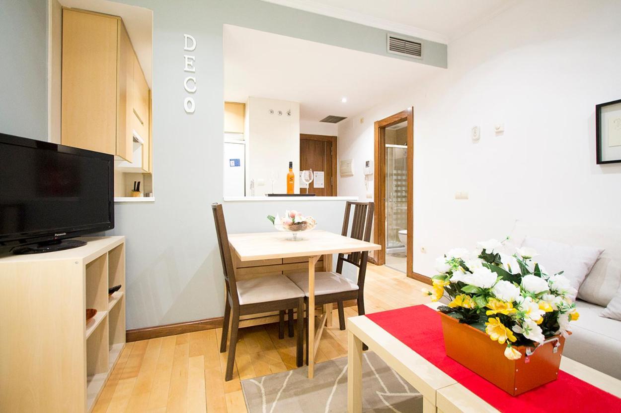 Apartamentos Adelfas Мадрид Екстер'єр фото