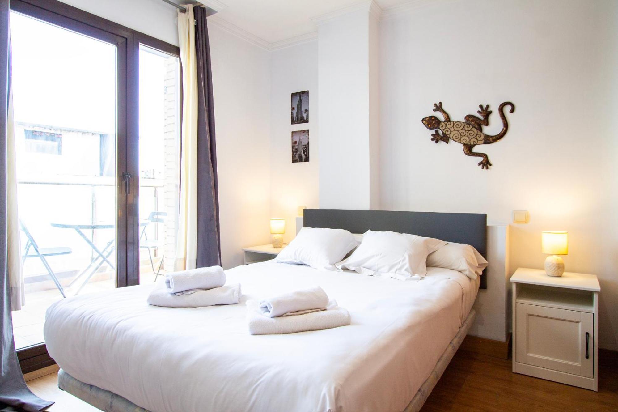 Apartamentos Adelfas Мадрид Екстер'єр фото